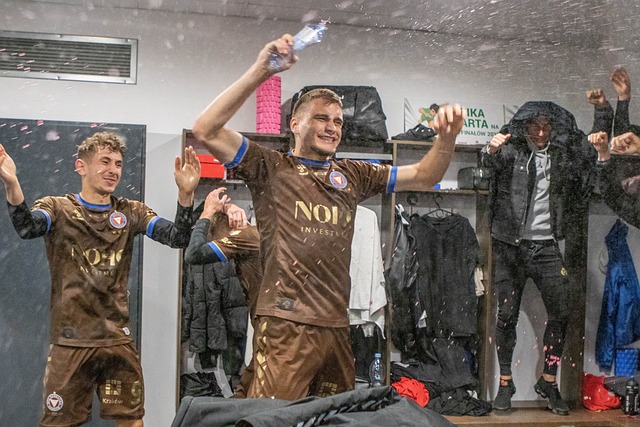 以及对手 以及对手